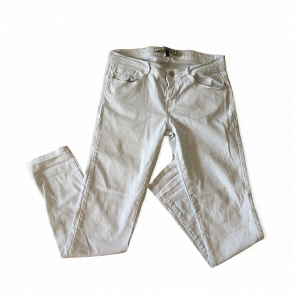 Zara Slim Core Denim Trafaluc White Jeans